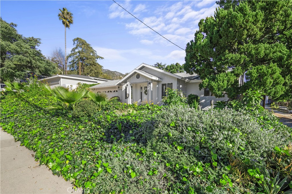 4704 Briggs Avenue La Crescenta, CA 91214 - Photo 28 of 28 an aerial view of a house with yard and outdoor seating