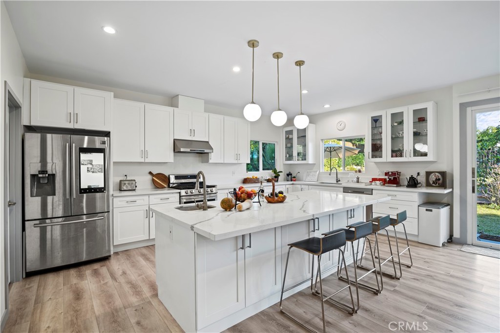 4704 Briggs Avenue La Crescenta, CA 91214 - Photo 6 of 28