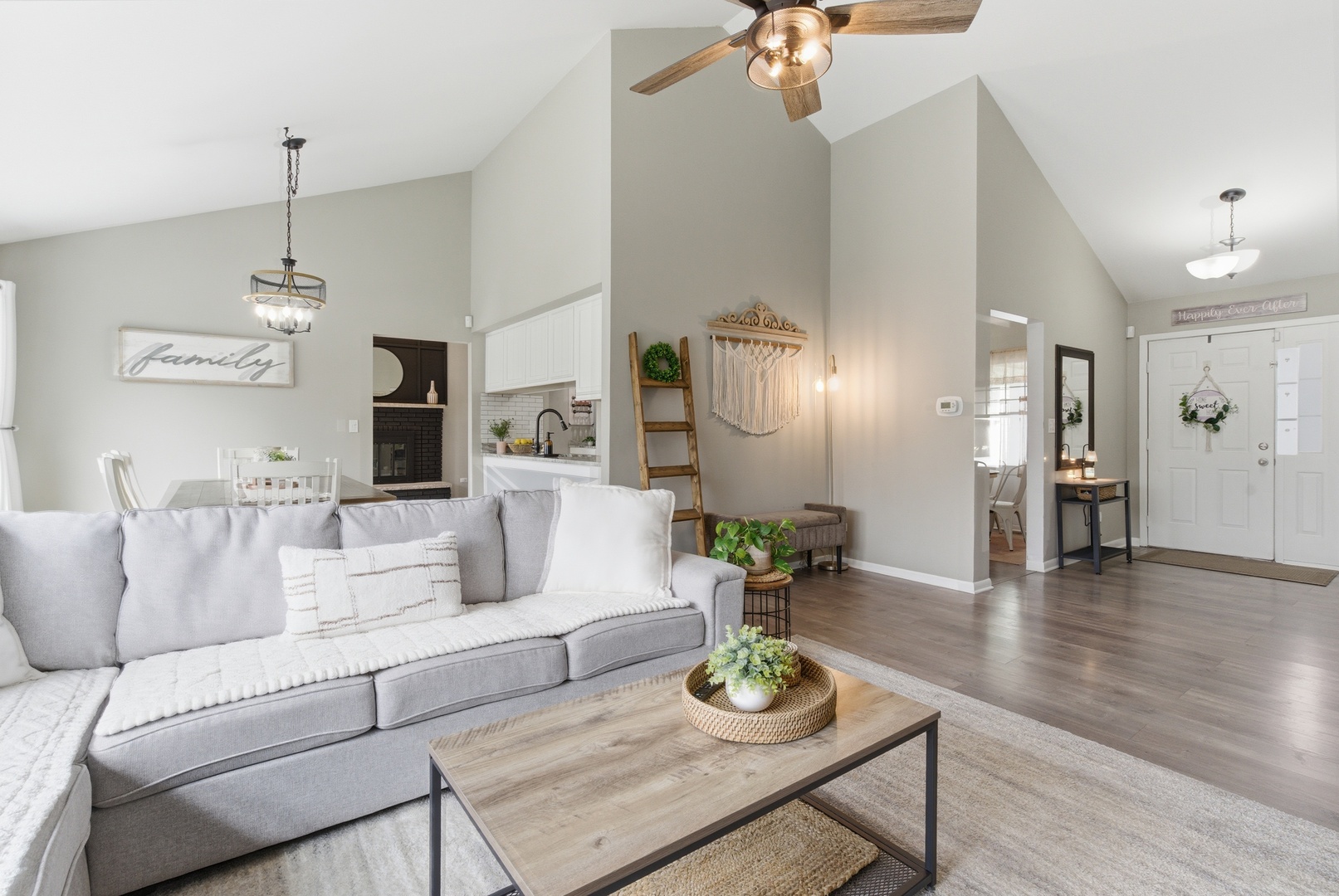 40 Fern Road Lake Zurich, IL 60047 - Photo 6 of 37 Gallery Image 6