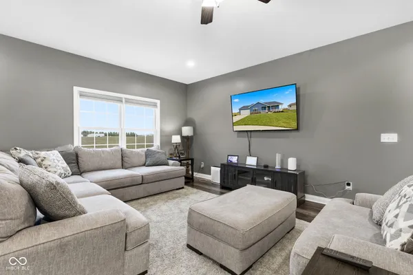 $299,900 | 204 Barr Court, Tipton, IN 46072