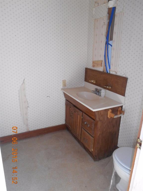 306 Shaker Road Gray, ME 04039 - Photo 8 of 10 Photo