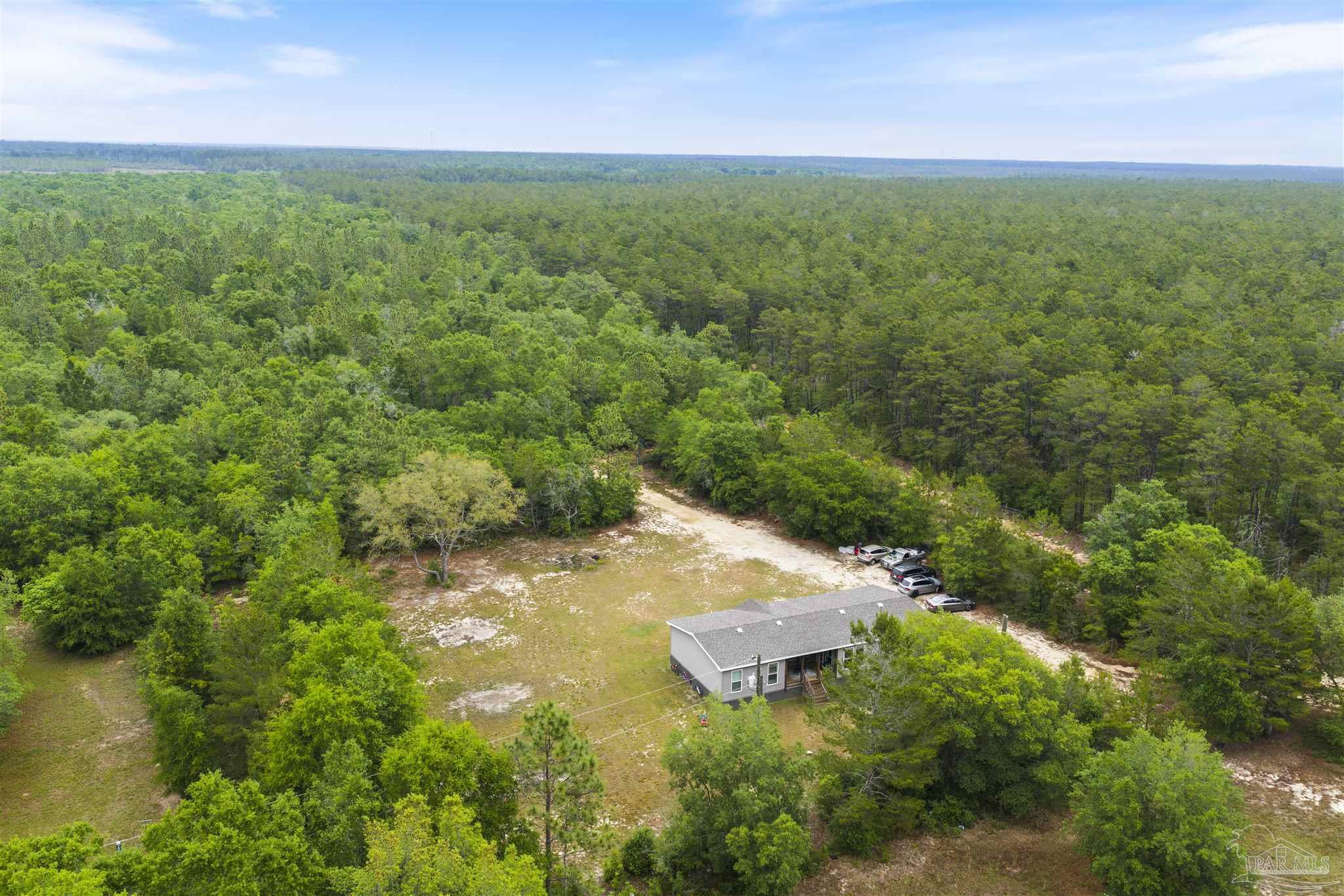 5996 Ruth Avenue Milton, FL 32583 - Photo 32 of 35
