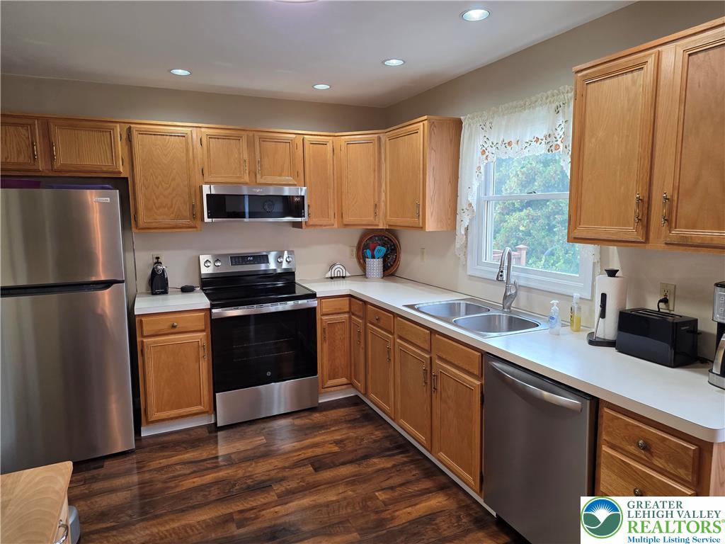 844 Catherine Drive Coplay, PA 18037 - Photo 34 of 52 a kitchen with a refrigerator sink and microwave