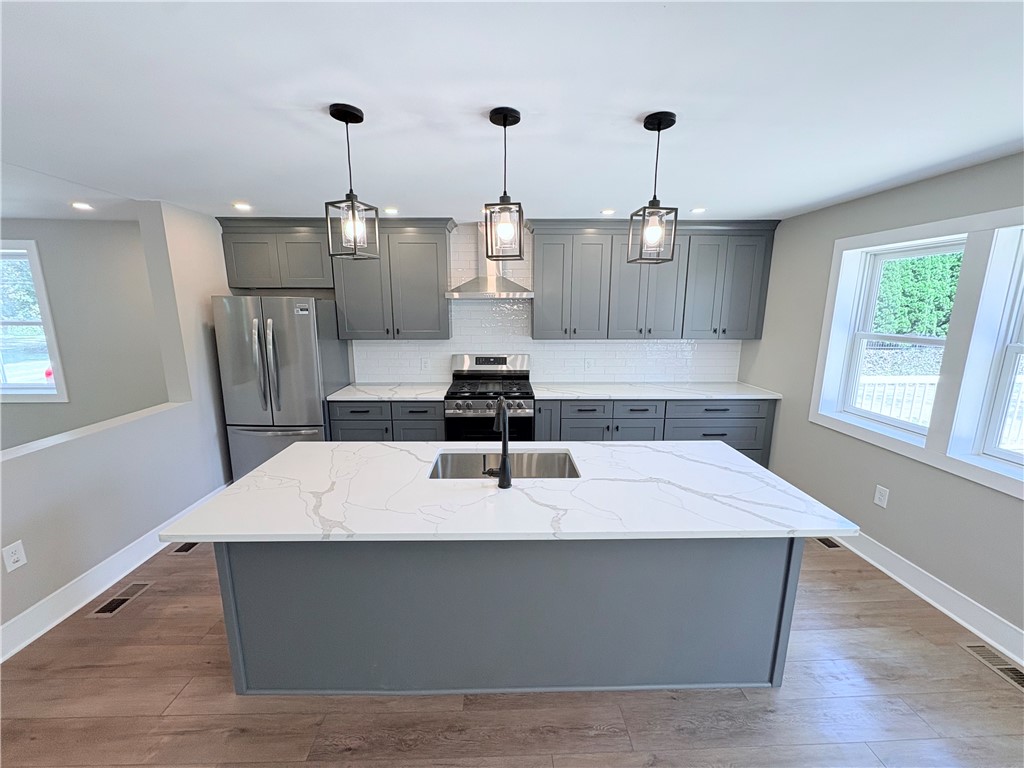 4225 Ransom Road Clarence, NY 14031 - Photo 7 of 31