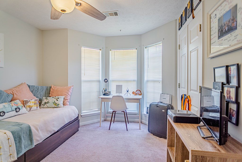 5240 Spinnaker Court Columbus, GA 31909 - Photo 12 of 17