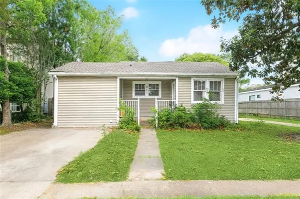 $1,725 | 261 Elmeer Avenue, Metairie, LA 70005