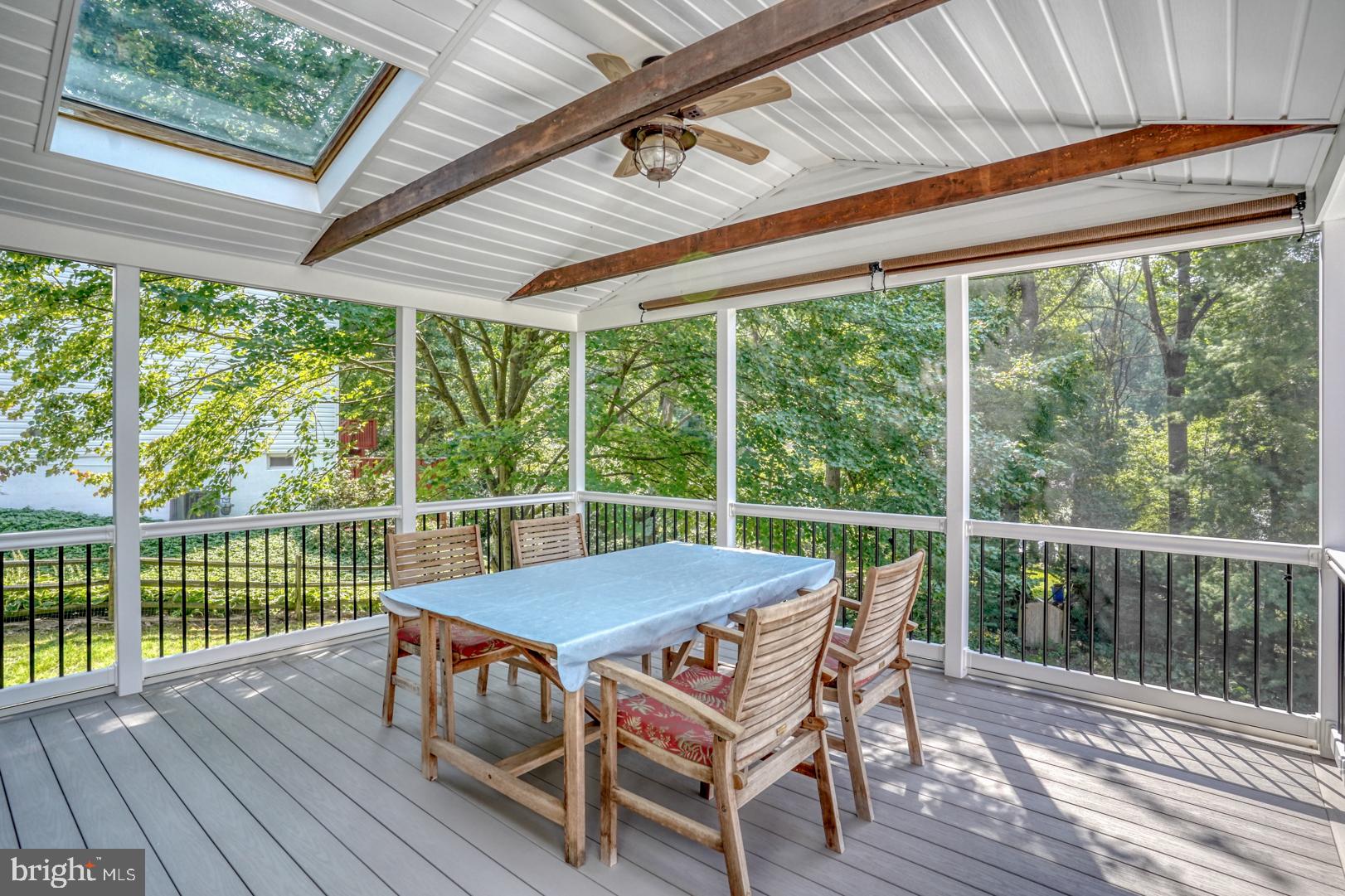 11 Woodpecker Road Newark, DE 19711 - Photo 29 of 35 Screened Porch with Composite Decking