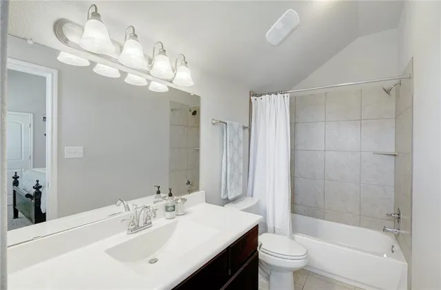 $2,950 | 4116 Godwit Drive, Pflugerville, TX 78660