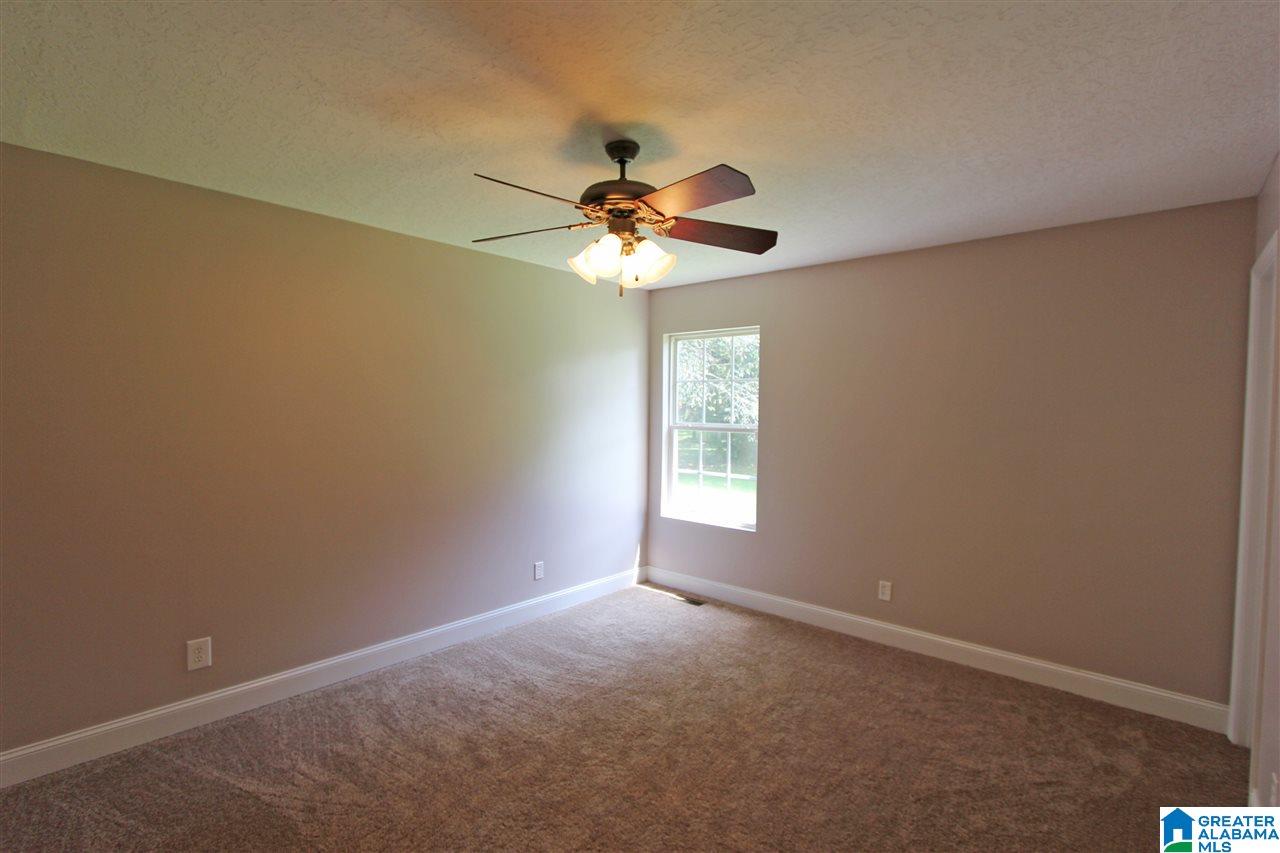 1409 Valley Place Anniston, AL 36207 - Photo 8 of 50