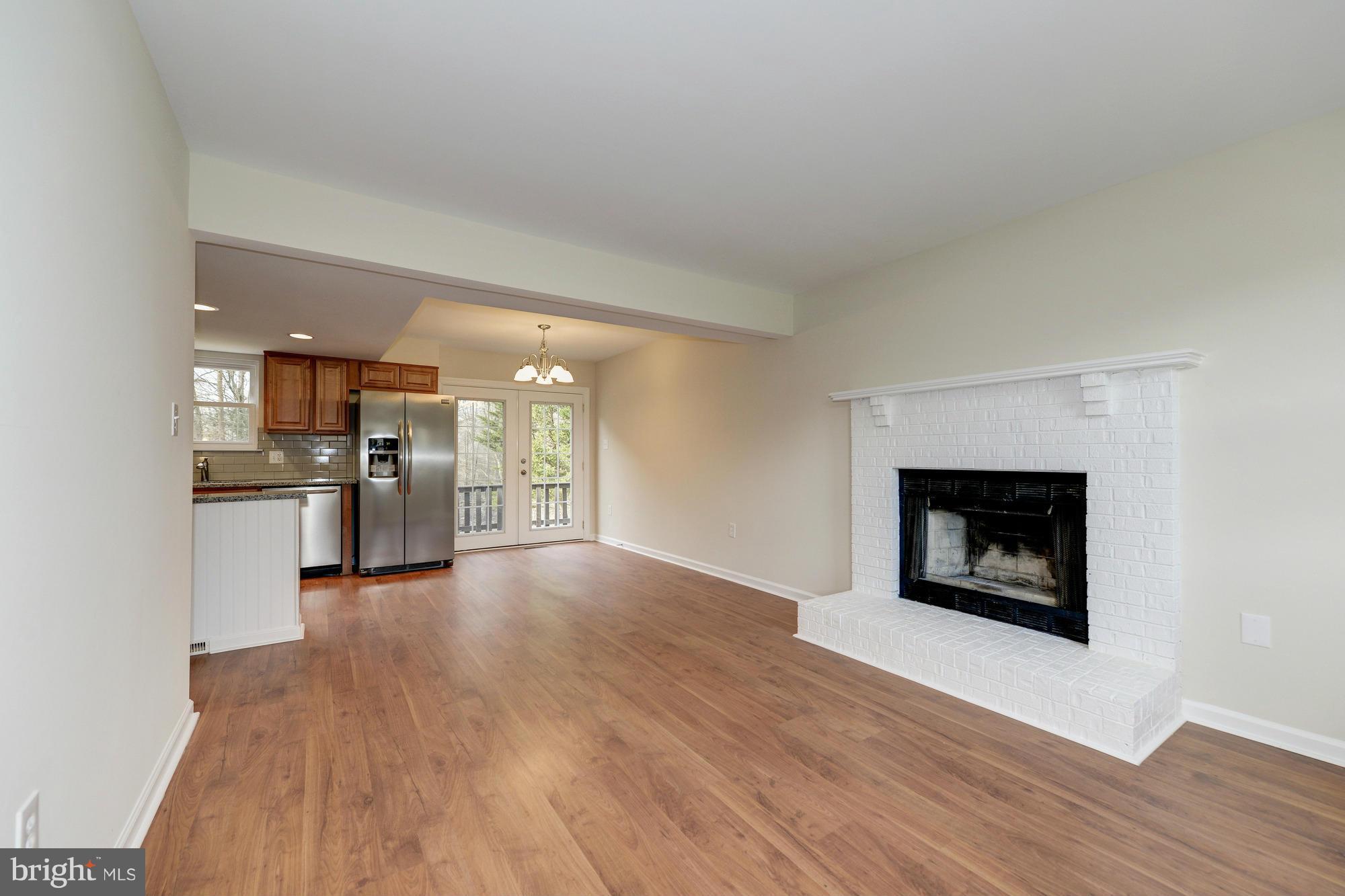 13718 Palm Road Woodbridge, VA 22193 - Photo 11 of 30 Interior (General)