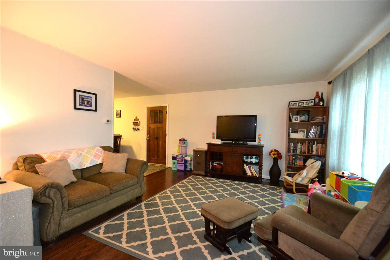 2404 Patton Road Harrisburg, PA 17112 - Photo 2 of 18 Gallery Image 2