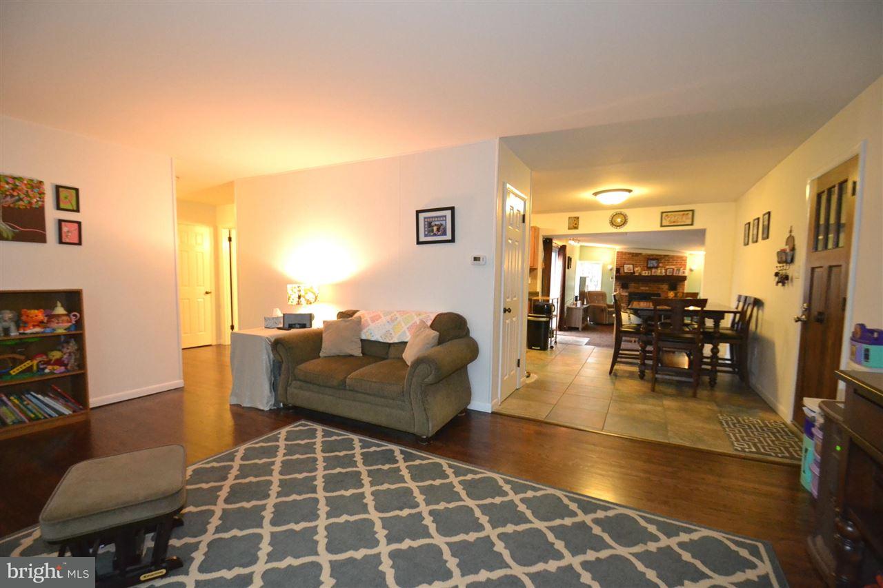 2404 Patton Road Harrisburg, PA 17112 - Photo 4 of 18 Gallery Image 4