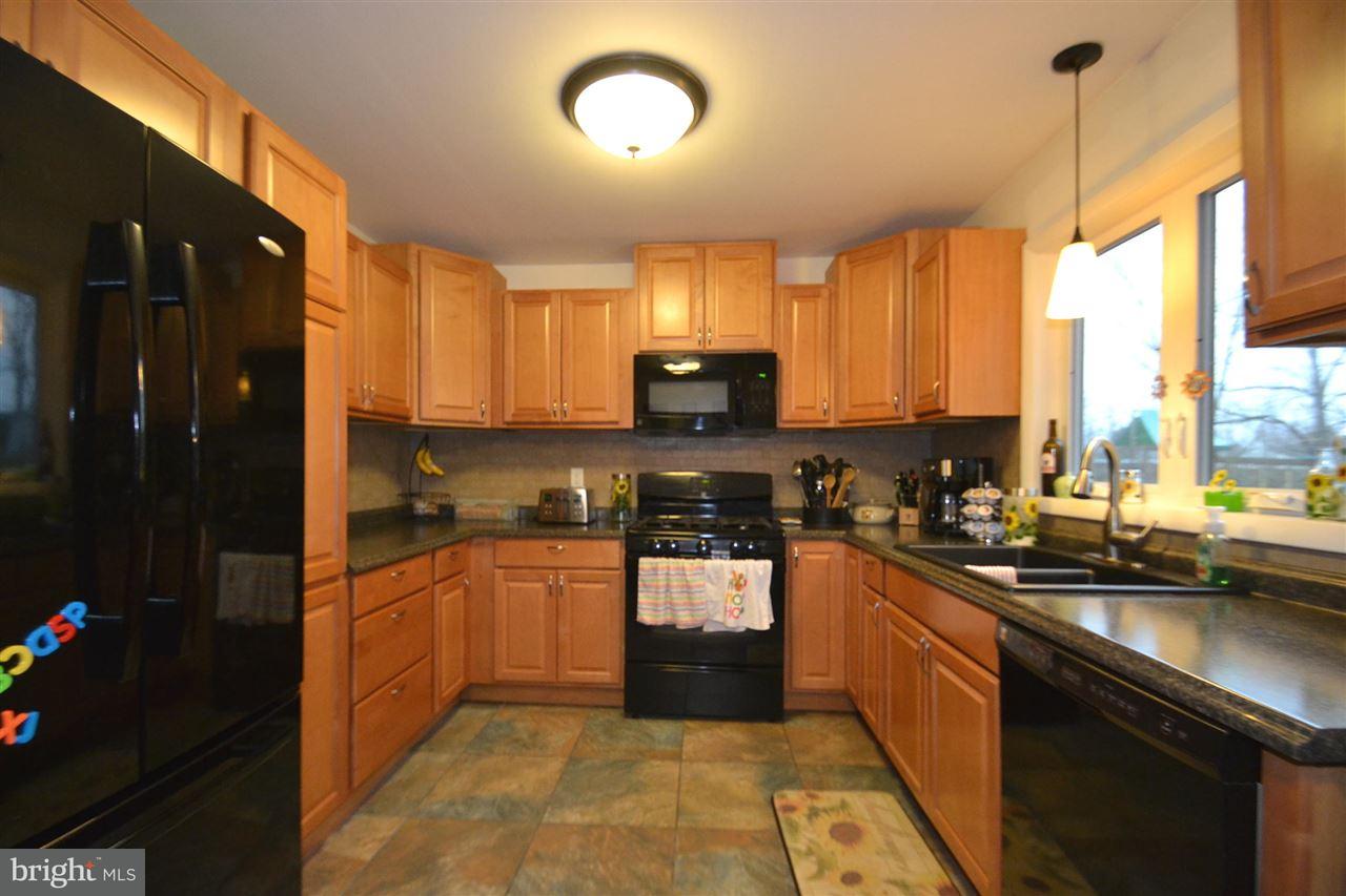 2404 Patton Road Harrisburg, PA 17112 - Photo 6 of 18 Gallery Image 6