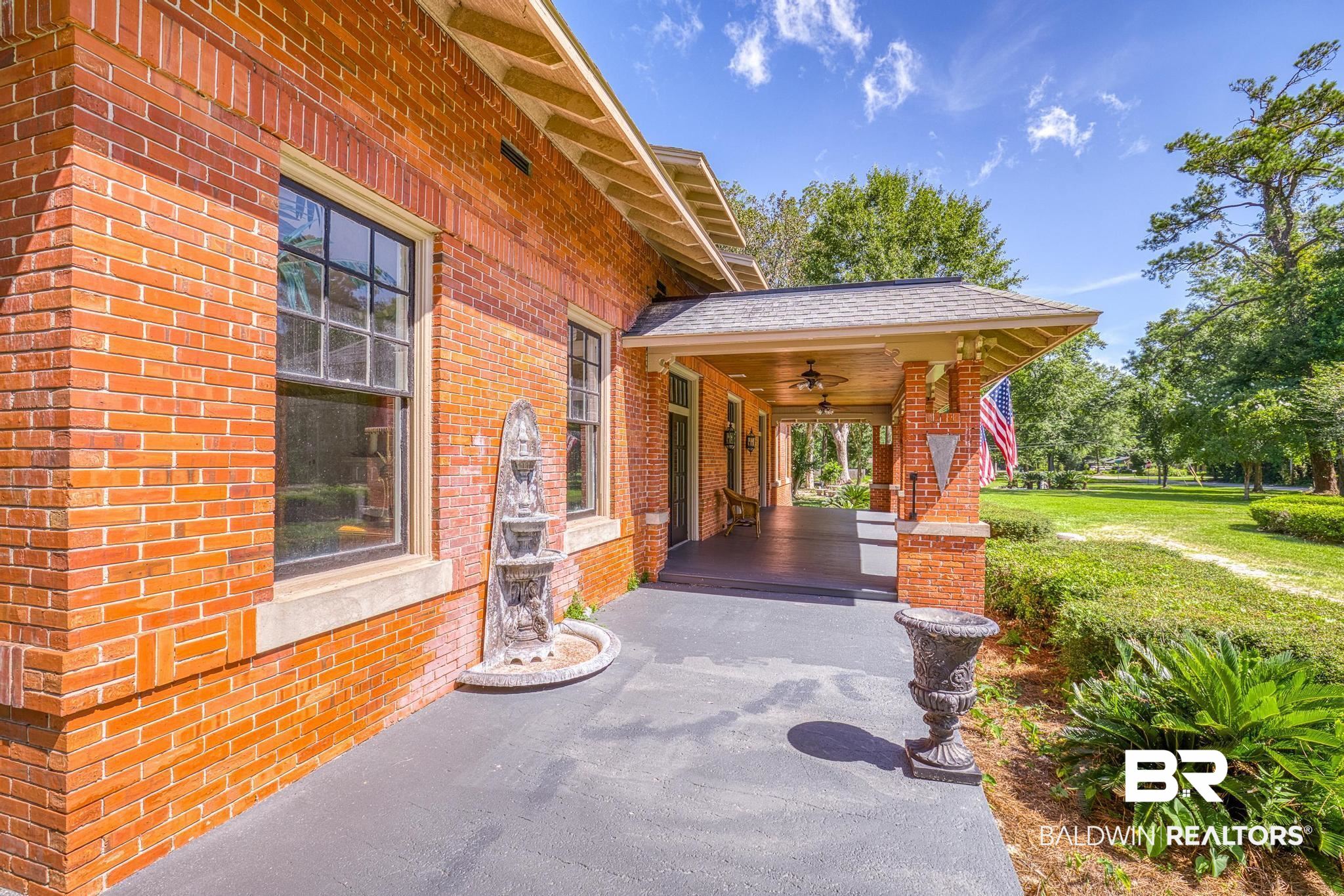 1701 Sowell Road Brewton, AL 36426 - Photo 9 of 83 Porch featuring a ceiling fan