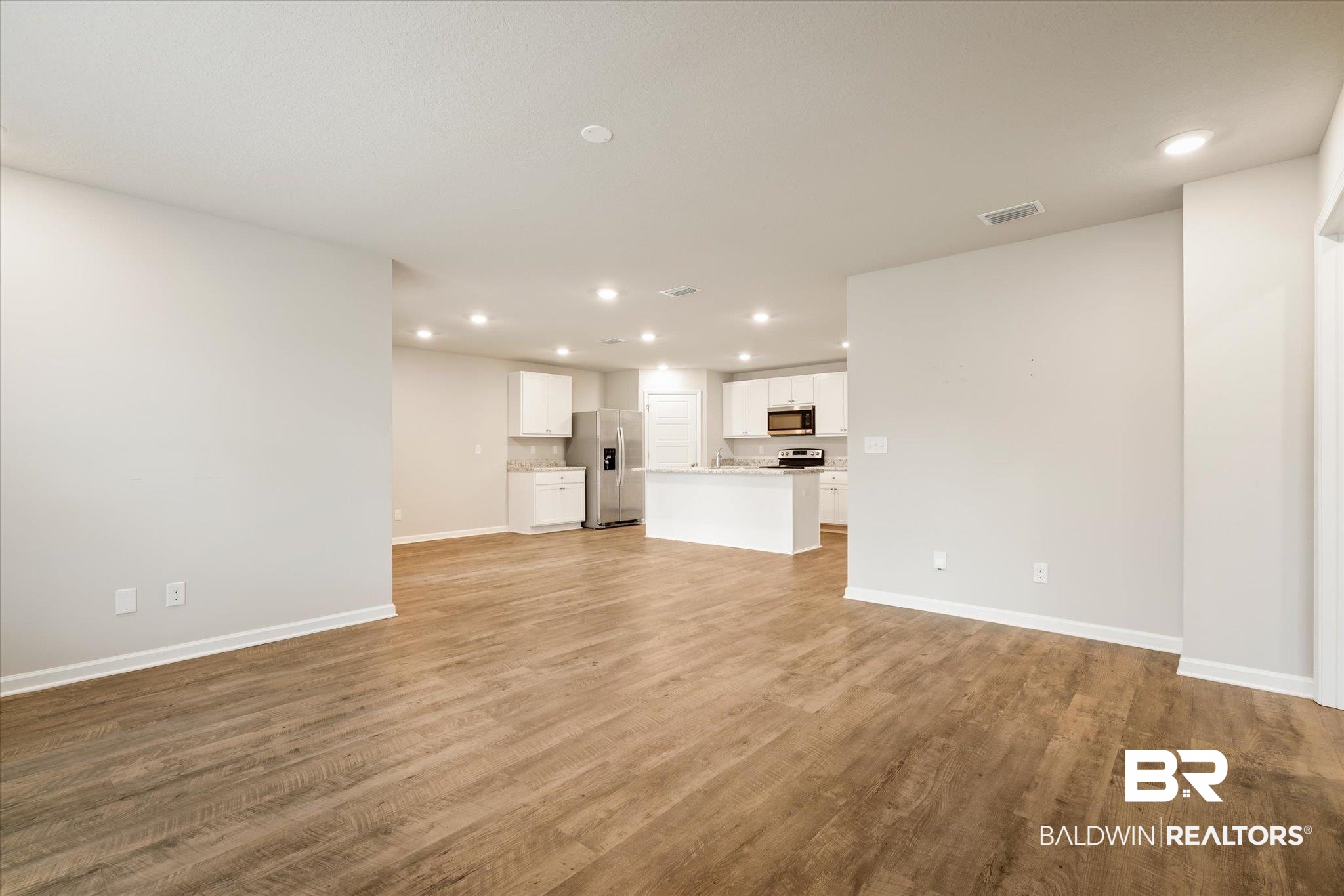 8112 Colleton Drive North Semmes, AL 36575 - Photo 8 of 22