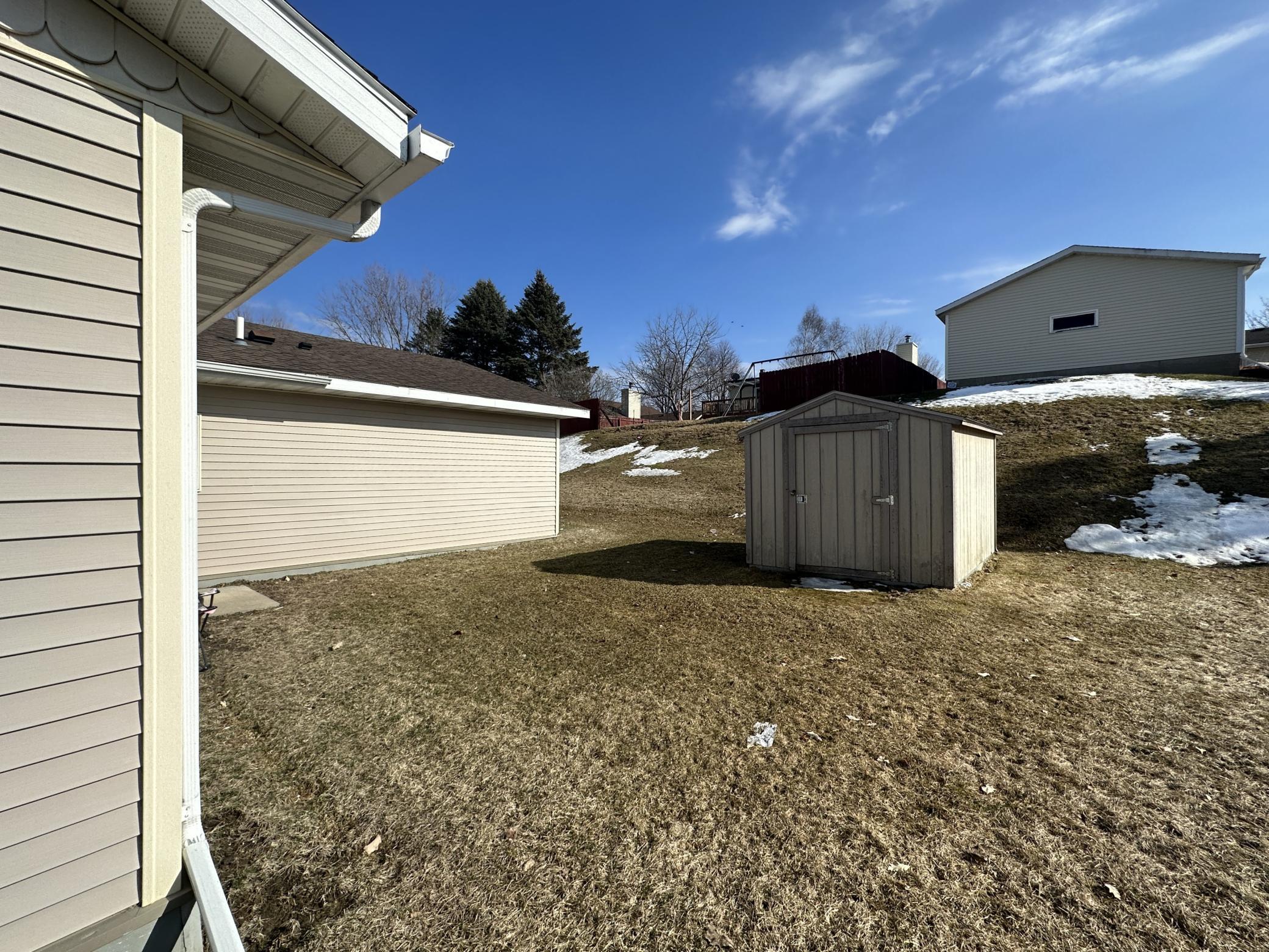 4552 Manor Brook Drive Northwest Rochester, MN 55901 - Photo 7 of 35