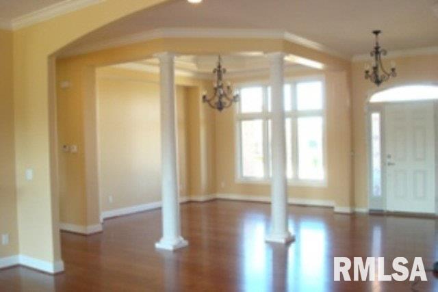 6 High Point Place Bettendorf, IA 52722 - Photo 2 of 4