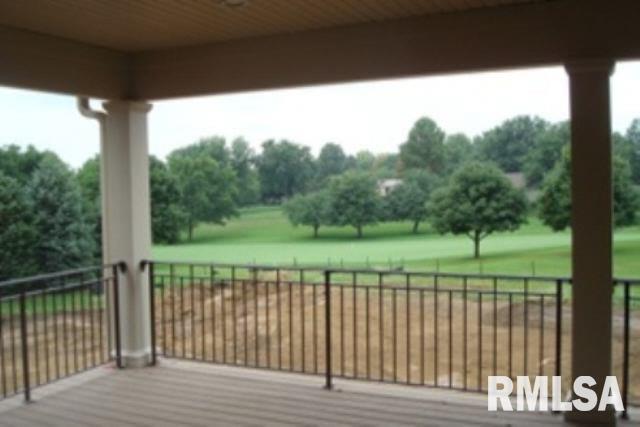 6 High Point Place Bettendorf, IA 52722 - Photo 4 of 4