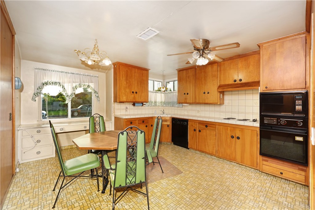 9912 Tecum Road Downey, CA 90240 - Photo 10 of 41
