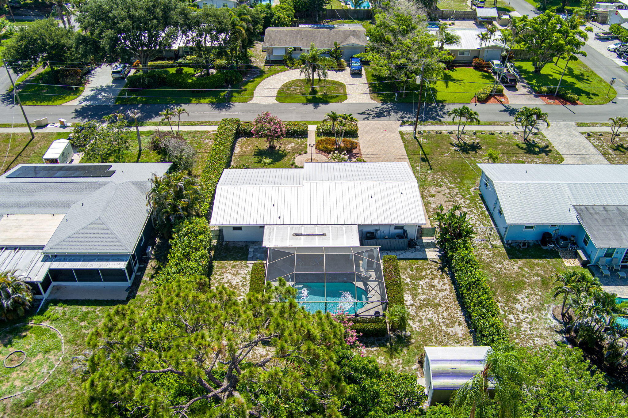 1252 East Madison Avenue Stuart, FL 34996 - Photo 32 of 49 MAX_0007