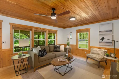 $750,000 | 33917 Southeast 43rd Street, Fall City, WA 98024