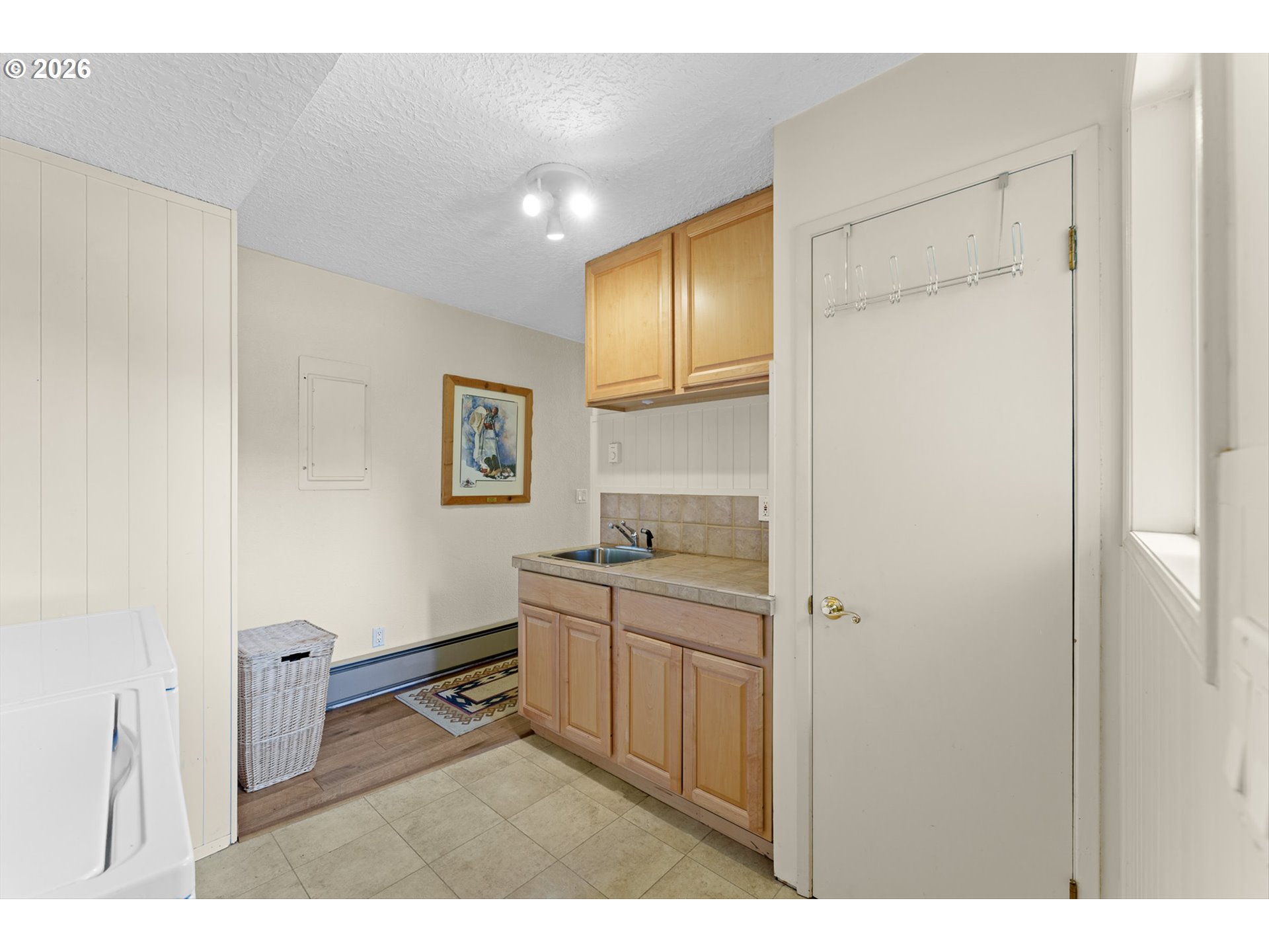 12737 Northeast Cedarbrook Road Aurora, OR 97002 - Photo 17 of 48