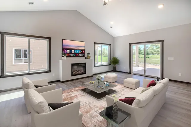 $409,000 | 12950 Rolling Ridge Road, Becker, MN 55308