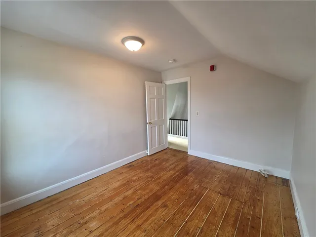 $1,500 | 292 Pleasant Street, Unit 3, East Providence, RI 02916