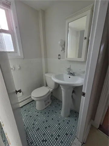 $1,500 | 292 Pleasant Street, Unit 3, East Providence, RI 02916