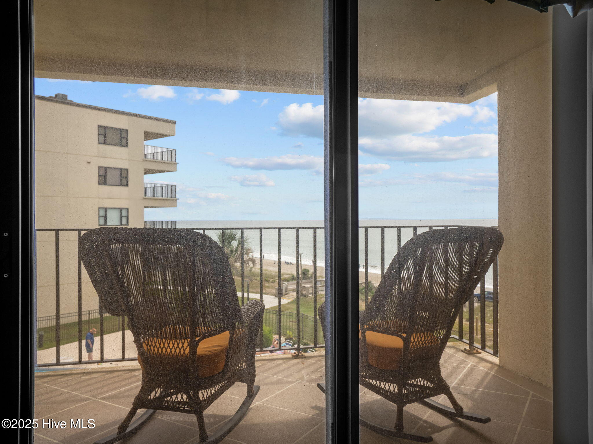 1505 Salter Path Road, Unit 323 Indian Beach, NC 28512 - Photo 19 of 47 27-web-or-mls-P9220438