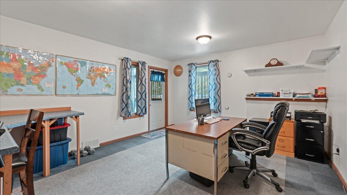 S5773 Reality Road Liberty, WI 54664 - Photo 32 of 94 40-DSC04613