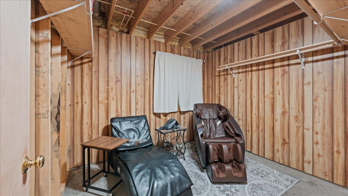 S5773 Reality Road Liberty, WI 54664 - Photo 33 of 94 39-DSC04608