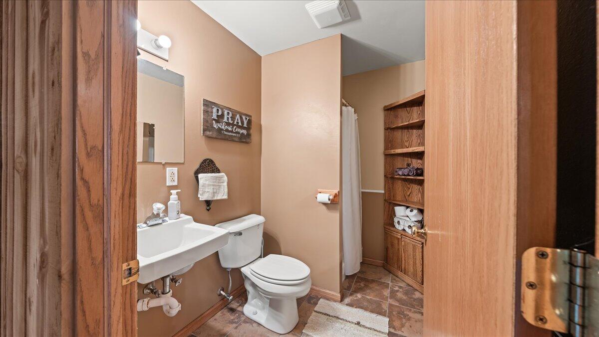 S5773 Reality Road Liberty, WI 54664 - Photo 36 of 94 36-DSC04593