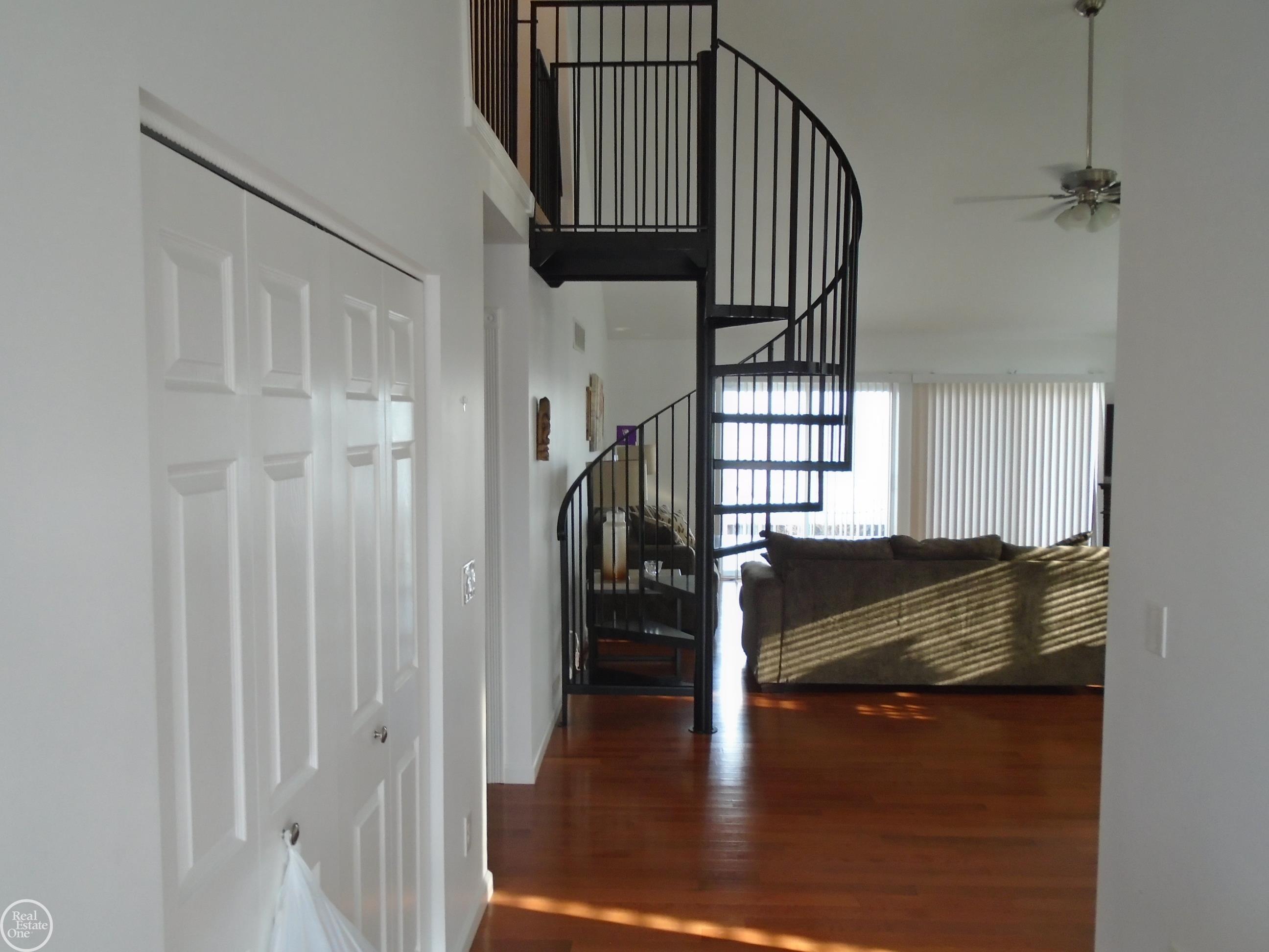 37569 Church Road Harrison Township, MI 48045 - Photo 8 of 26 50132847-63aefd29-302b-458a-8acb-fba2bcb6283c.JPG