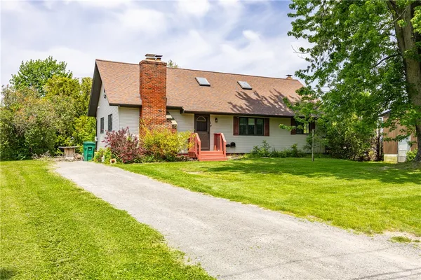 $2,300 | 26 Clearview Avenue, Parma, NY 14468