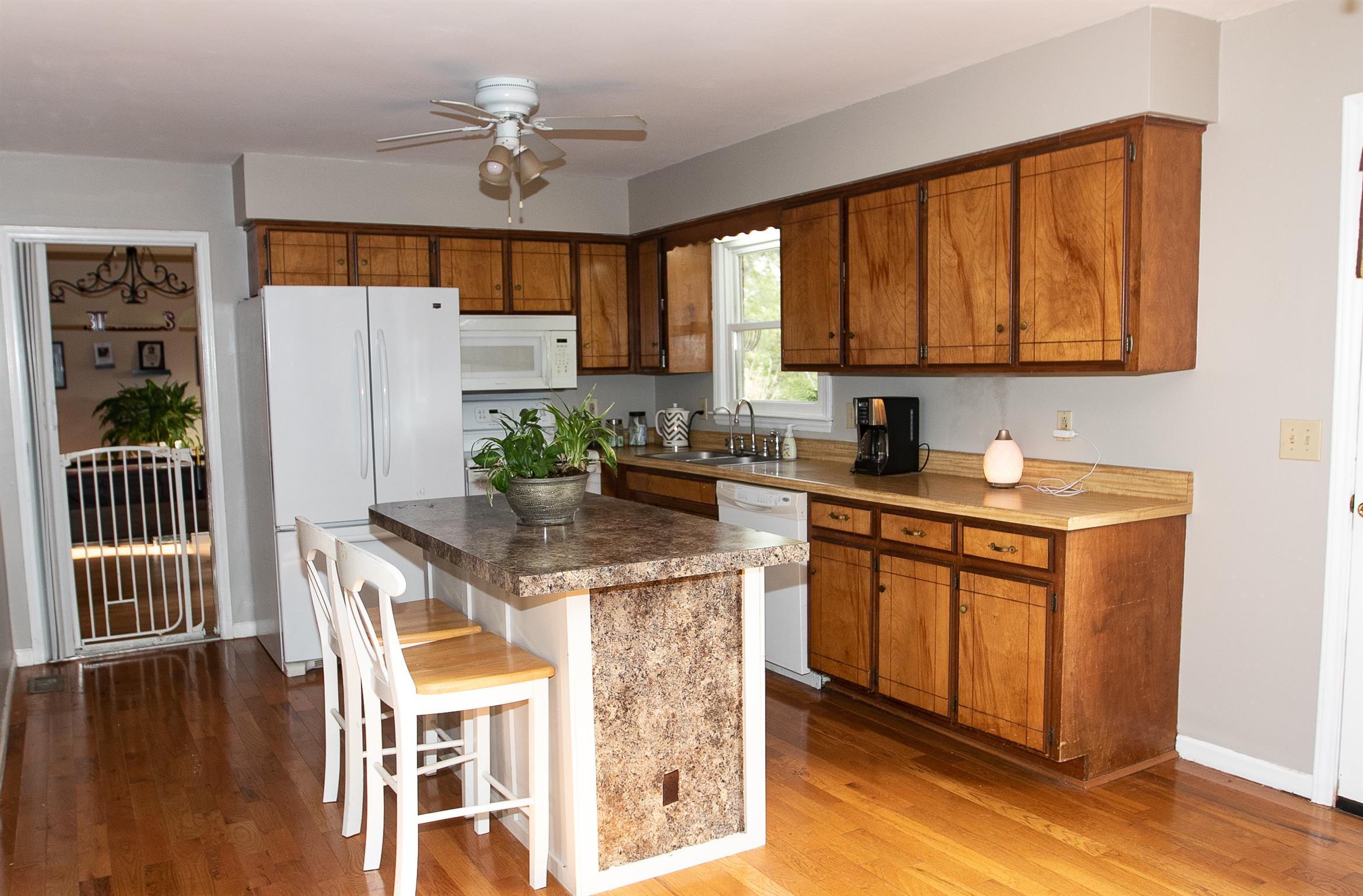 3810 Chisholm Road Murfreesboro, TN 37129 - Photo 7 of 27 Gallery Image 7