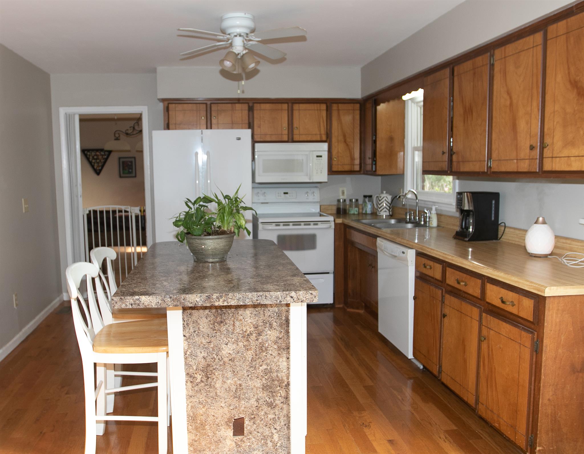 3810 Chisholm Road Murfreesboro, TN 37129 - Photo 8 of 27 Gallery Image 8