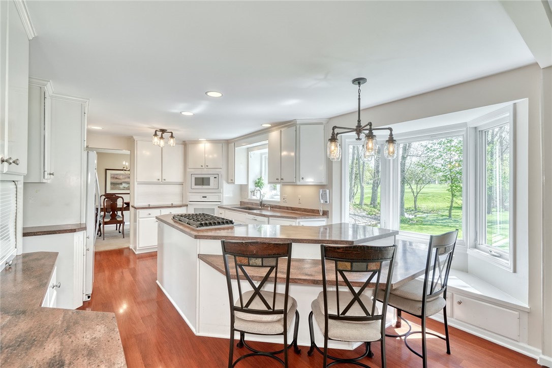 102 Jackson Road Penfield, NY 14526 - Photo 14 of 44