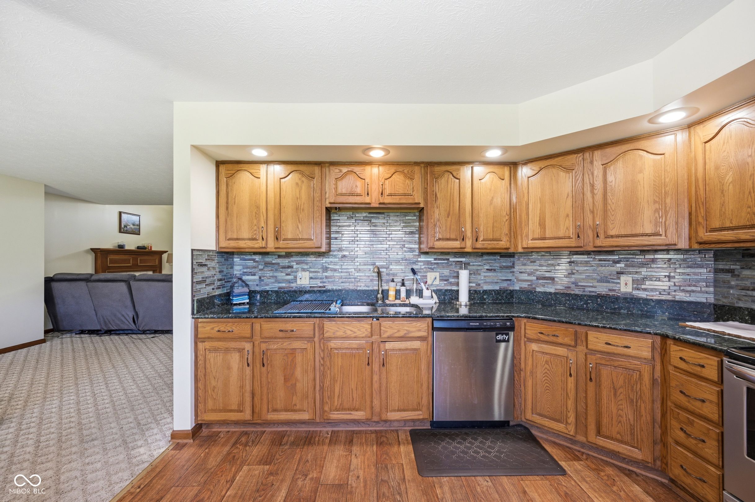 8749 Carriage Lane Pendleton, IN 46064 - Photo 11 of 26