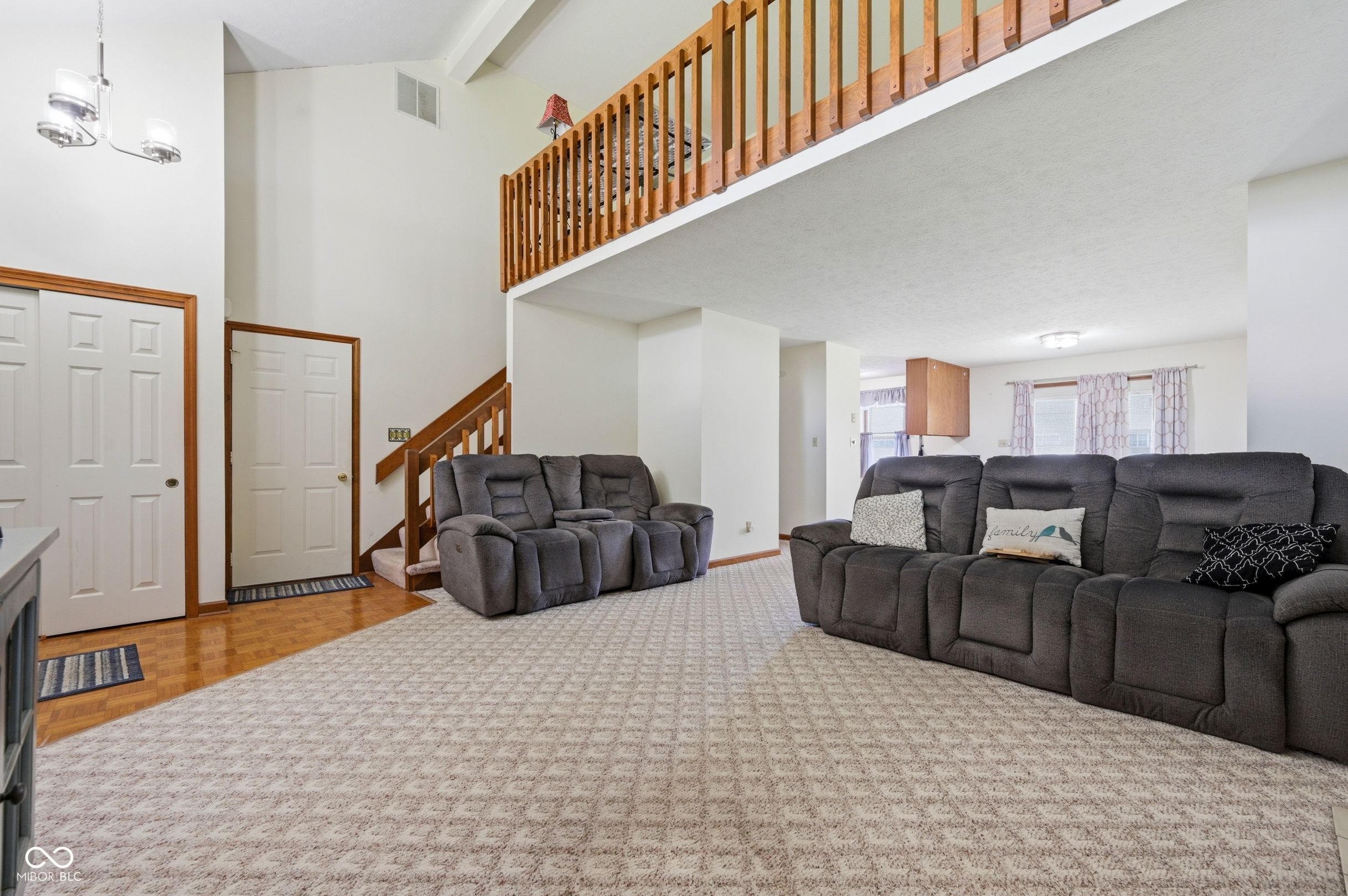 8749 Carriage Lane Pendleton, IN 46064 - Photo 3 of 26