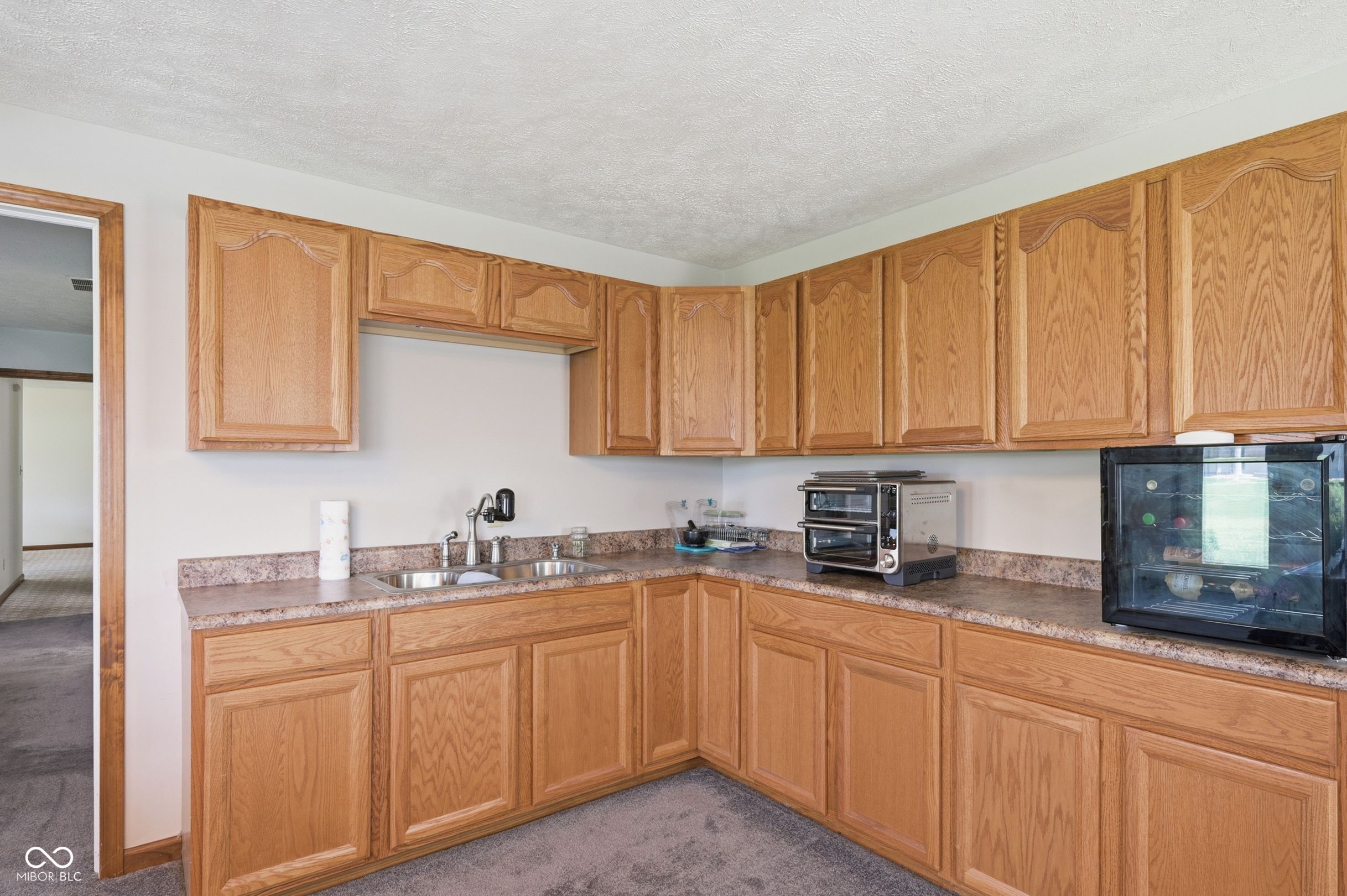 8749 Carriage Lane Pendleton, IN 46064 - Photo 8 of 26