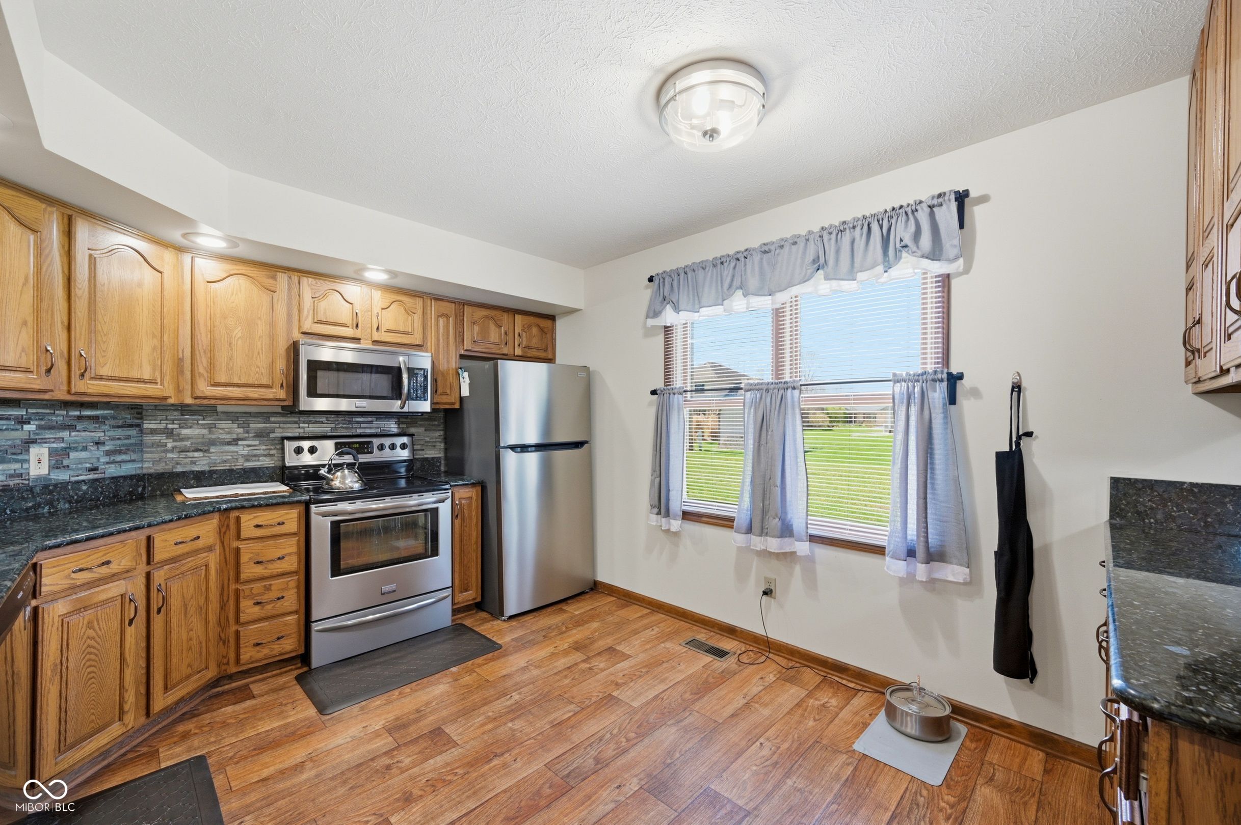 8749 Carriage Lane Pendleton, IN 46064 - Photo 9 of 26