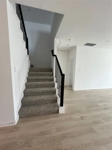 a view of entryway and hall