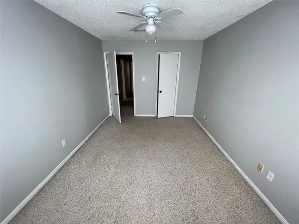 $2,350 | 38 Dusky Meadow Place, Spring, TX 77381