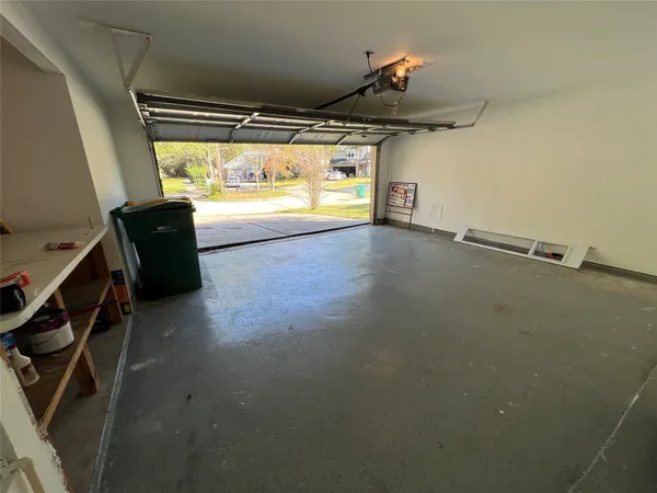 $2,350 | 38 Dusky Meadow Place, Spring, TX 77381