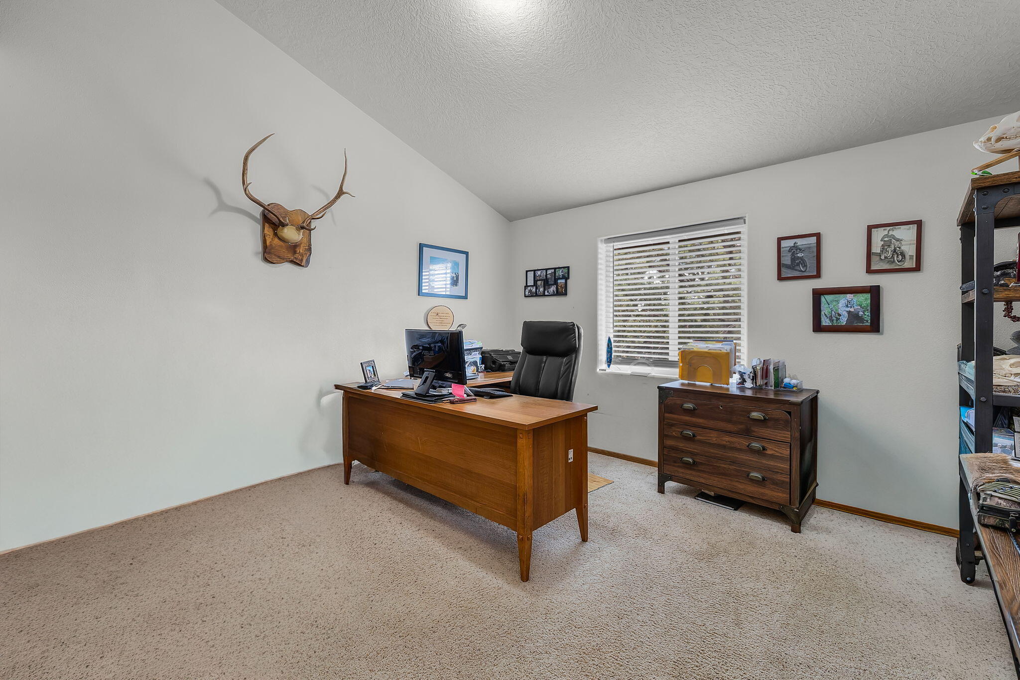 7423 Southwest Sand Ridge Road Terrebonne, OR 97760 - Photo 20 of 39