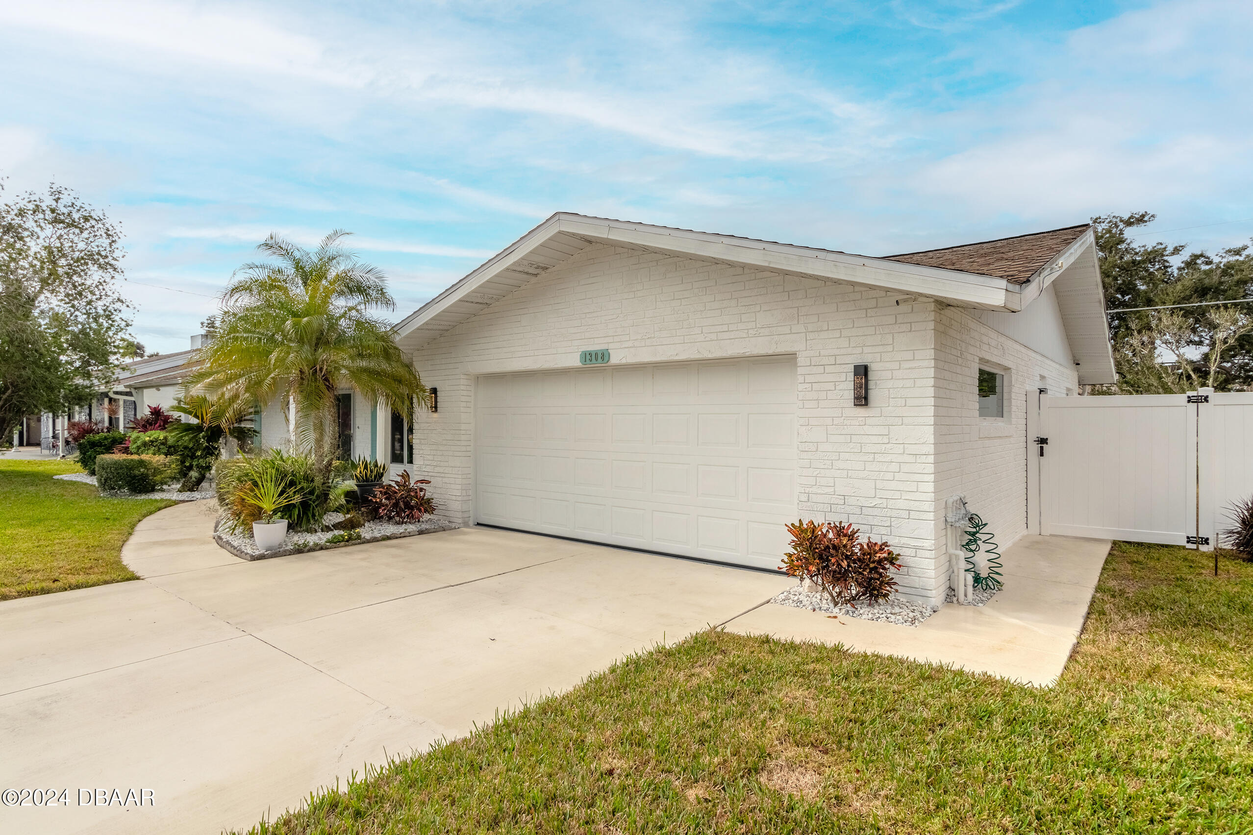 1308 Mardrake Road Daytona Beach, FL 32114 - Photo 4 of 36 1308-4