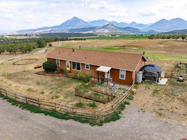 a view of a house with a lake view