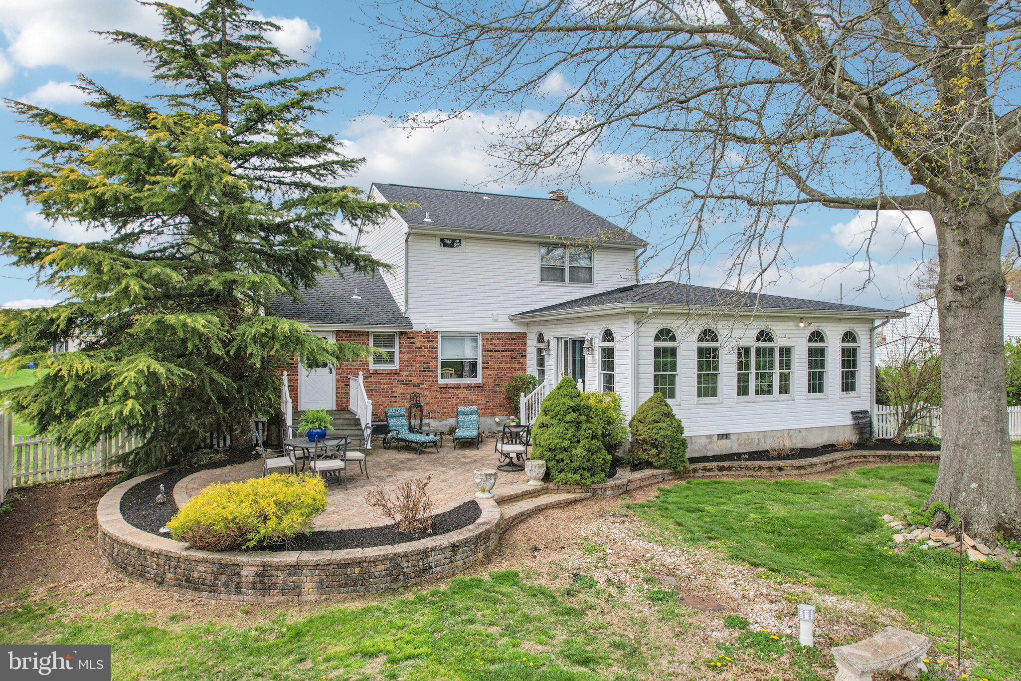 25618 Mt Pleasant Road Columbus, NJ 08022 - Photo 59 of 61 a front view of a house with a yard and trees