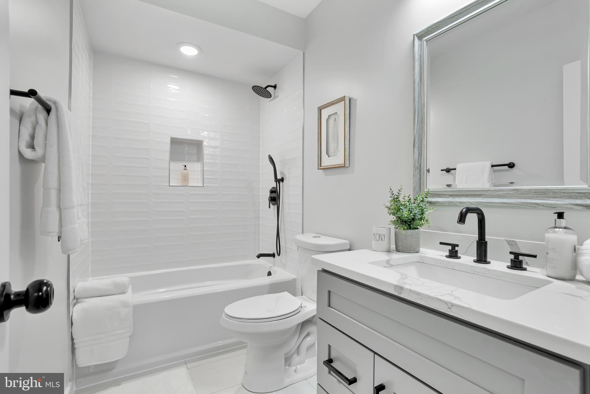1948 3rd Street Northeast, Unit B Washington, DC 20002 - Photo 15 of 23 Staged Unit (Mirrored Floor Plan)